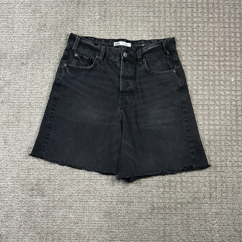 Zara Womens High Waisted Black Denim Shorts Raw Hem Button Fly Size 32